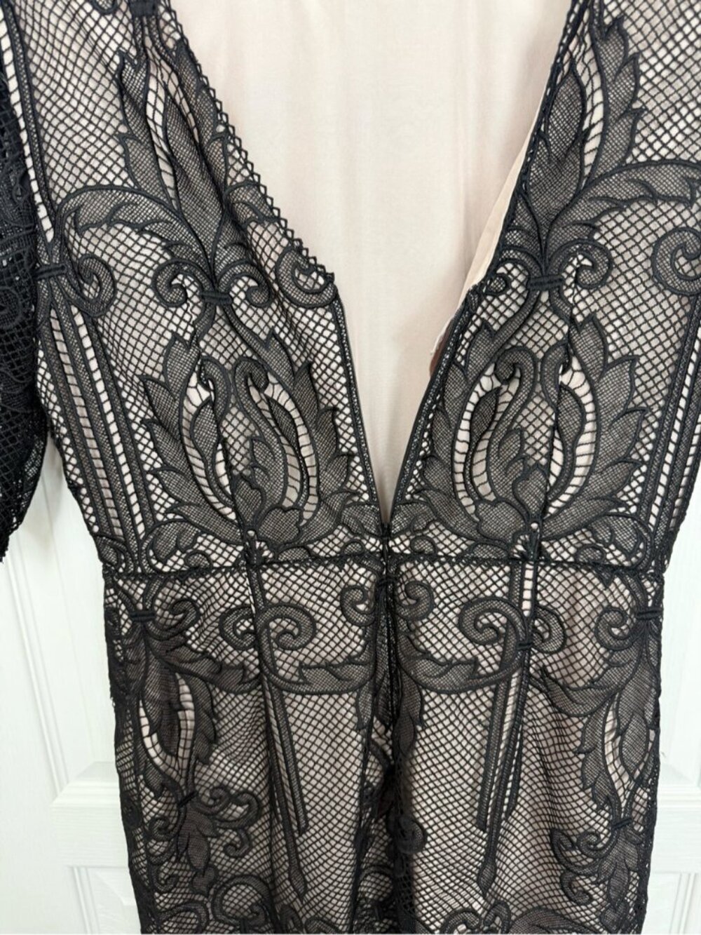 REISS Zola Lace Sheath Dress Size 8 Black Cream Neutral - Picture 10 of 13